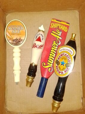 Beer Tap Handles - Samuel Adams, Bass, Shipyard, Newcastle - Multicolor